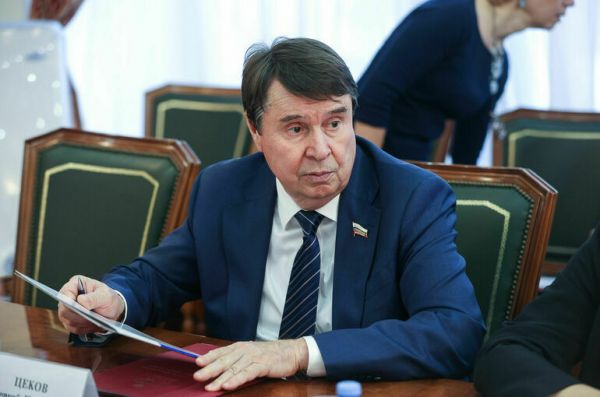 Сенатор Цеков: Любой президент США будет продолжать помогать Украине