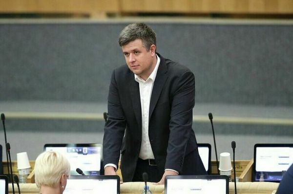 Депутат Толмачев считает, что ВСУ атаковали дронами Подмосковье из-за отчаяния Депутат Толмачев считает, что ВСУ атаковали дронами Подмосковье из-за отчаяния