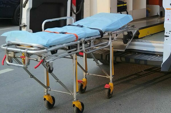 Корреспондент &laquo;Известий&raquo; получил ранения из-за удара дрона в ДНР