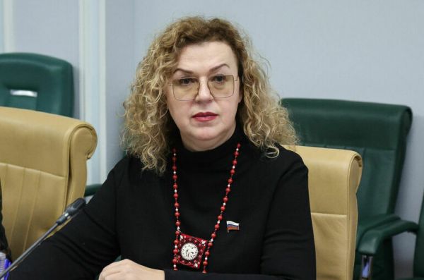 Сенатор Епифанова напомнила, когда нужен перерасчет пенсии