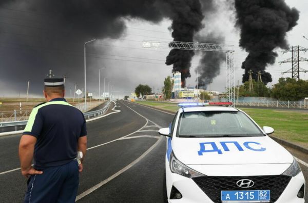 Число эвакуированных из-за пожара на нефтебазе в Феодосии выросло до 1129