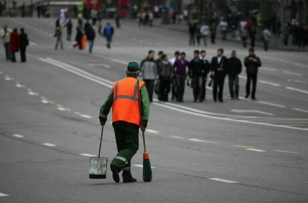 Квоту на временное проживание мигрантов на 2025 год сократили почти вдвое