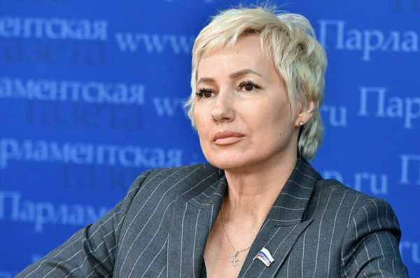 Сенатор Сахарова назвала повышение тарифов на вывоз мусора крайней мерой