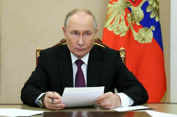 Путин призвал сделать обстановку с миграцией комфортной для жителей страны