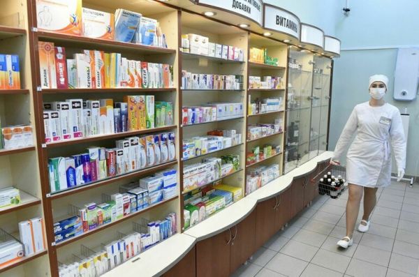 В России в оборот введено более 1 млн упаковок физраствора