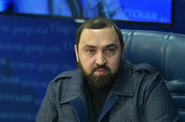 Депутат Хамзаев предложил запретить производство и ввоз вейпов в РФ