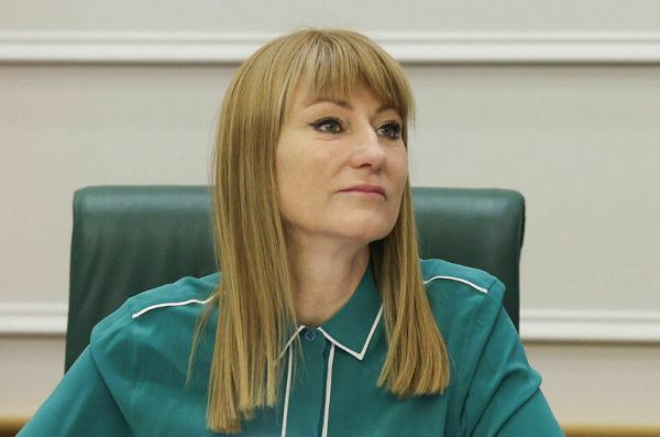 Депутат Журова считает, что федерация хоккея примет по РФ промежуточное решение Депутат Журова считает, что федерация хоккея примет по РФ промежуточное решение