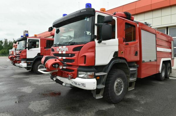 Под Анапой загорелся пансионат, где располагались волонтеры