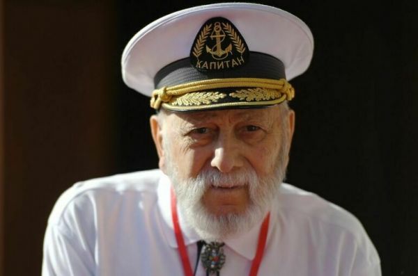 Биография Бедроса Киркорова 