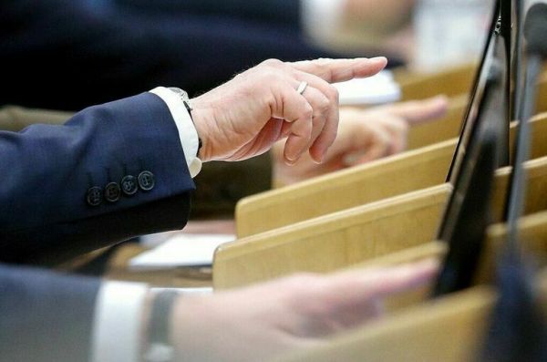 Госдума приняла в I чтении законопроект по борьбе с нелегальным оборотом табака Госдума приняла в I чтении законопроект по борьбе с нелегальным оборотом табака