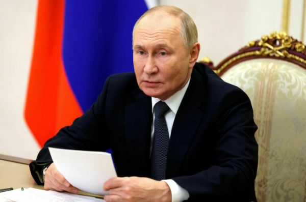 Путин предложил признать дату окончания Ленинградской битвы днем воинской славы