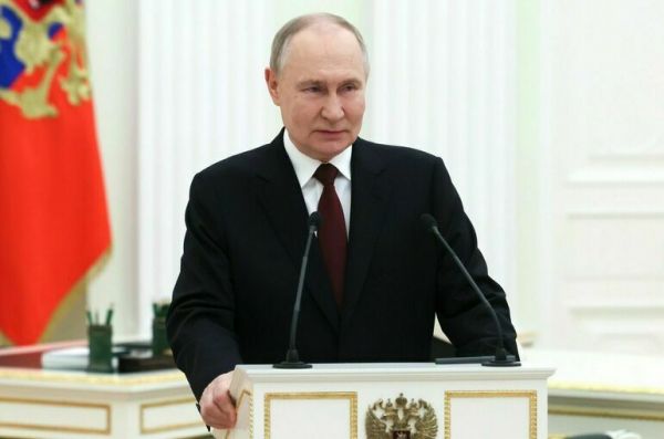 Путин вручит премии молодым деятелям культуры