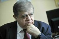 РБК: Минтранс предложил разрешить парковку самокатов под специальными знаками