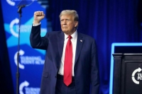 РБК: Минтранс предложил разрешить парковку самокатов под специальными знаками