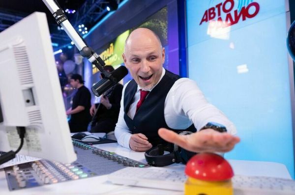 Слушатель из Казани получил первое «золото» нового сезона игры «Много денег на Авторадио» Слушатель из Казани получил первое «золото» нового сезона игры «Много денег на Авторадио»