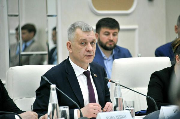 Депутат Иванов рассказал о роли единства народа в борьбе за справедливый мир Депутат Иванов рассказал о роли единства народа в борьбе за справедливый мир