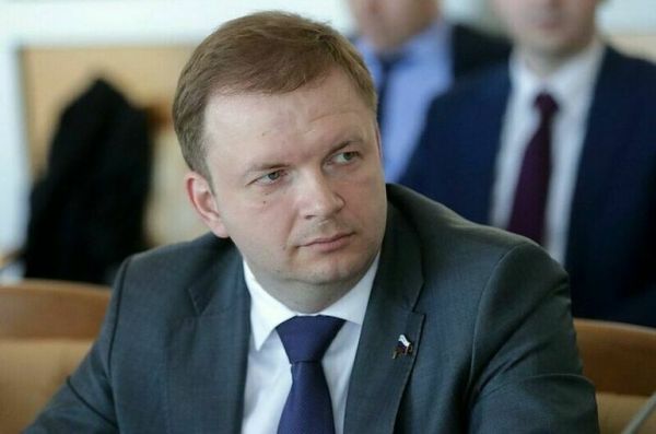 Депутат Говырин напомнил, кому нужно уплатить страховые взносы до 1 июля