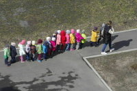 Путин поручил главам регионов создать условия для работников культуры