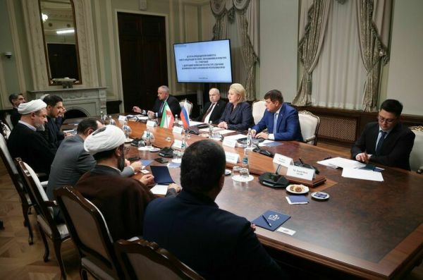 В меджлисе Ирана помогут организовать Фестиваль российской культуры