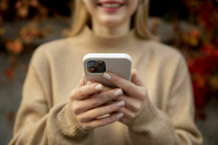 Захарова: СМИ-иноагенты заняли подлую, но удобную позицию