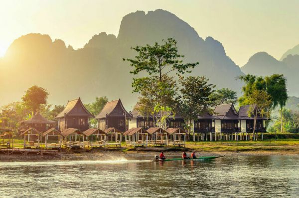 Россиян призвали не посещать граничащие с Таиландом районы Камбоджи