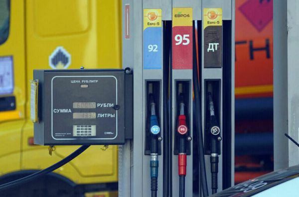 Эксперт рассказал о механизме ценообразования в топливной сфере