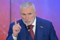 Экс-помощница Байдена объяснила свой переезд в Россию