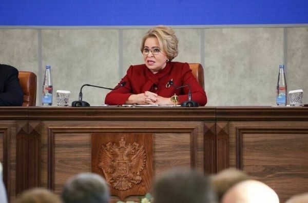 Матвиенко призвала учредить почетное звание &laquo;Заслуженный реставратор России&raquo;