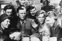 Песни Великой Победы: &laquo;Утро зовет снова в поход&hellip;&raquo;