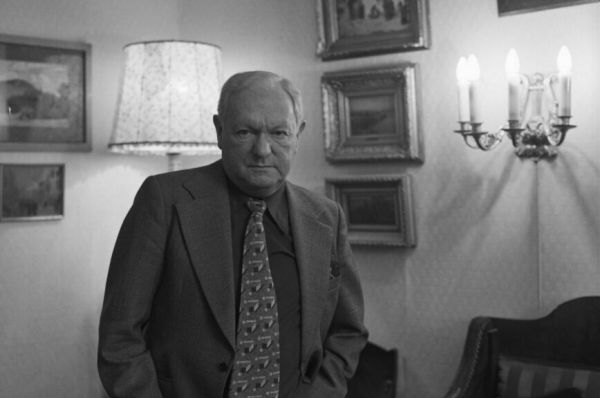 Песни Великой Победы: &laquo;Утро зовет снова в поход&hellip;&raquo;