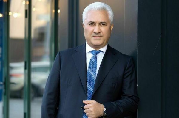 Армен Джигарханян и культурный мост между народами: Абрам Овеян о феномене мастера