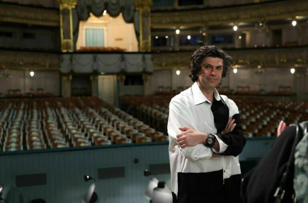 Цискаридзе предложил ввести дресс-код для зрителей театров