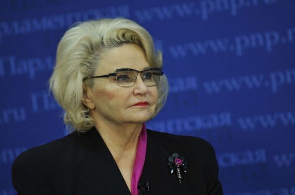 Депутат Останина призвала ужесточить наказание за пропаганду веселящего газа