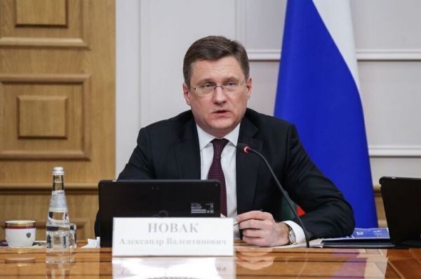 Новак поручил подготовить проект о запрете экспорта бензина с 1 апреля