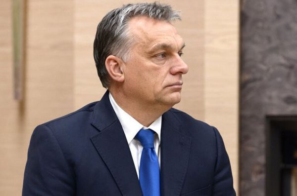 Орбан: Венгрия приостанавливает поставки газа на Украину