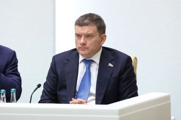 Сенаторы подготовили концепцию законопроекта о регулировании деятельности риелторов