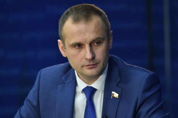 Депутат Леонов предупредил об опасности сладостей в форме вейпов Депутат Леонов предупредил об опасности сладостей в форме вейпов