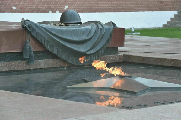 День Неизвестного Солдата отмечается в России 3 декабря