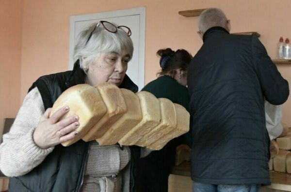 Для волонтеров в зоне СВО предложили предусмотреть повышенные гарантии