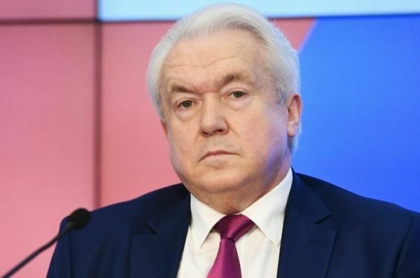 Экс-депутат рады Олейник считает, что многие на Украине ненавидят США и Европу