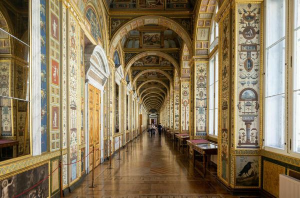 Эрмитаж празднует 7 декабря свой день рождения