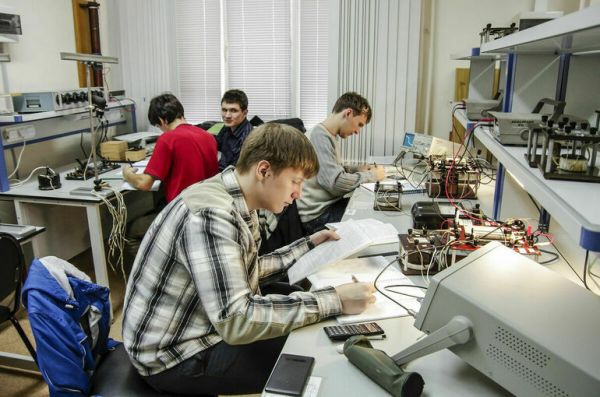 Евстифеев: Законодатели продолжают искать новые формы целевой подготовки кадров