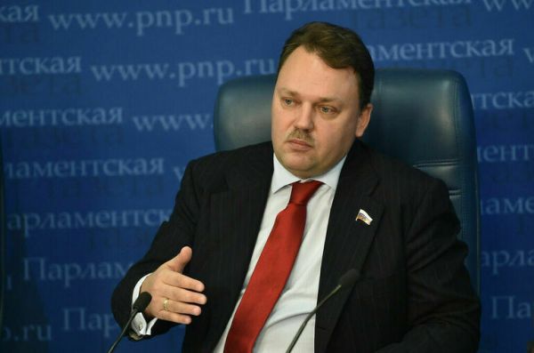 Кирьянов заявил, что в РФ могут сделать рекламу в Instagram* невыгодной 