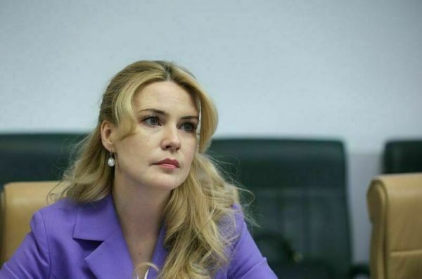 Лантратова считает, что нужно принять единый закон по вопросам детского отдыха