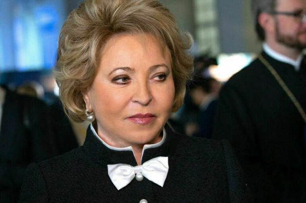 Матвиенко поздравила российских налоговиков с профессиональным праздником