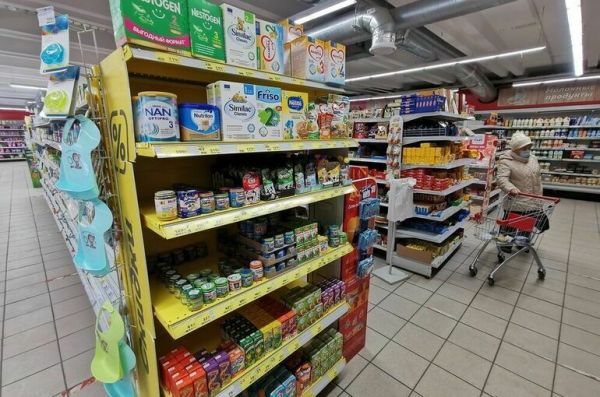 Минсельхоз сократил квоту на ввоз сыворотки для детских смесей в 2,5 раза