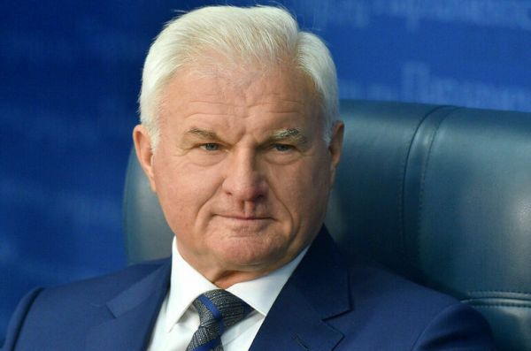 Плотников считает, что экспортную пошлину на зерно необходимо отменить