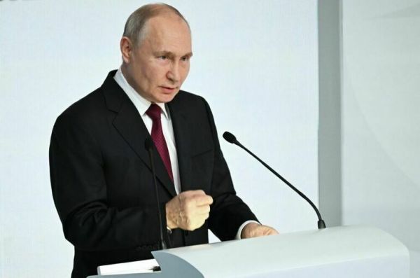 Путин назвал антикультурной политику &laquo;отмены России&raquo;