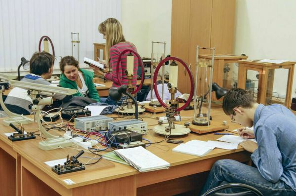 Россияне смогут определиться с профессией еще до 18 лет