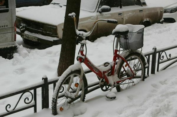 Синоптик Шувалов спрогнозировал похолодание и снегопад в Москве в выходные